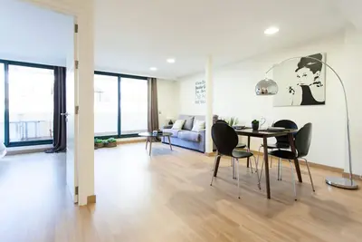 Image de Albareda 5 - Une Chambre Appartement, Couchages 4