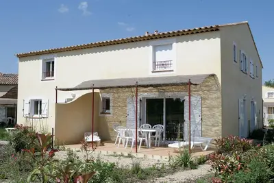 Image de Maison spacieuse et confortable | Accès 2 piscines