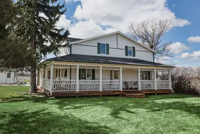 Image de Maison de campagne sur 5 acres à seulement 7 minutes de Bozeman