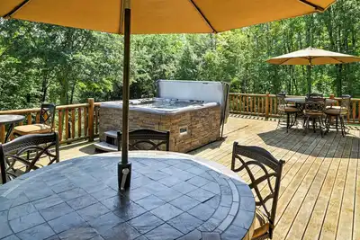 Image de Nouveau! Foley'S Log Cabin avec bain à remous