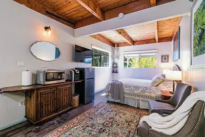 Image de Confortable maison entière! Parc national des volcans, golf, établissement vinicole, S. Point et au-delà!