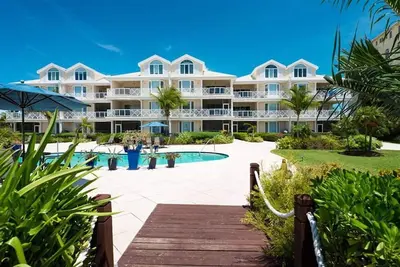 Image de Magnifique condo 2 chambres avec vue sur l'océan sur Grace Bay Beach