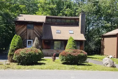 Image de Cozy Spacious Poconos Camelback Area (8 personnes)