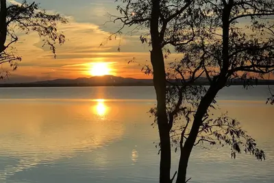 Image de Lake Cottage at Maquam Shore on Lake Champlain