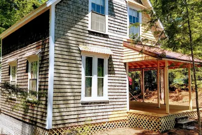 Image de Kay's Cottage - chalet rustique au bord du lac Maine