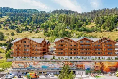 Image de T-Resort La Tzoumaz 4p8 vue vallée by Interhome