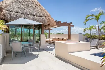 Image de Meilleur Ph avec toit privé et piscine privée.