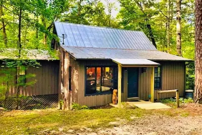 Image de Cabane paisible Près du lac Rabun à Lakemont, Ga - 3 bdrm / 2bath