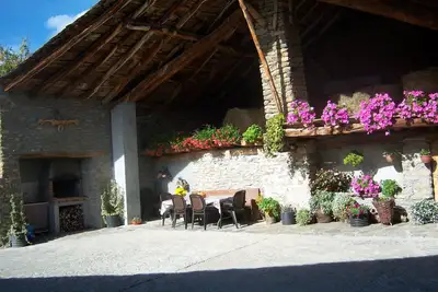 Image de Casa Rural Rogel (location complète) pour 7 personnes à Llessui-Sort- Pirineos