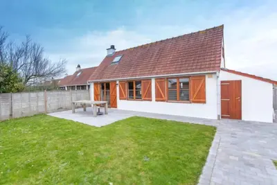 Image de Polderhuis 78 parking and shared pool by Interhome