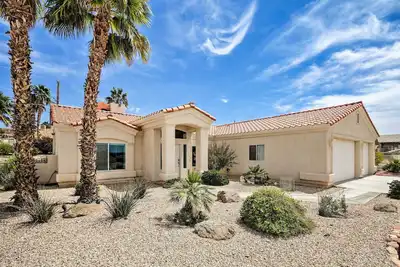 Image de Nouveau! Accueil de la ville de Lake Havasu avec piscine, à 3 km du lac