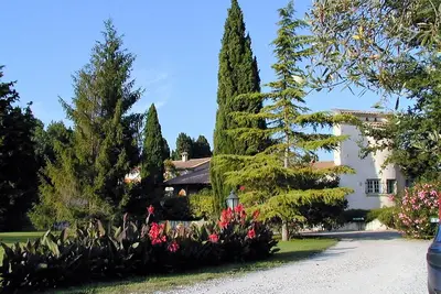 Image de Mas Provencal  5 mn de Nîmes