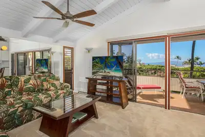 Beau condo 2br, vue sur l'océan