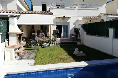 Image de Rosario cerca del Mar y la montaña