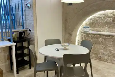 Azzurra, une maison de tuf typique rénovée en 2018