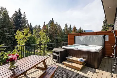 Image de Condo à plateau-coussin: 2 km de la station de ski, condo magnifiquement équipé