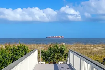 Image de Maison de ville face à l'océan avec des vues spectaculaires sur l'océan Atlantique
