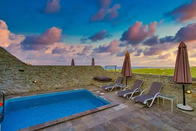Image de Zinnia Villa Theo Hotel
