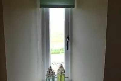 Image de Cottage de ferme confortable avec accès facile à la plage