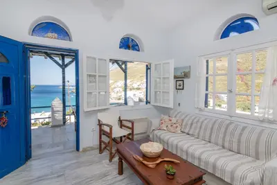 Image de Appartement pittoresque avec vue sur la mer