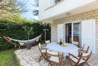 Image de Maison de vacances Malinska pour 1 - 11 personnes avec 5 chambres à coucher - Maison de vacances