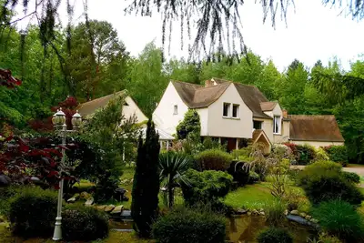 Image de Belle Maison Contemporaine Dans La Foret 3 Pignons( Piscine Interieure, Sauna)