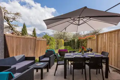 Image de T4 Duplex avec jardin avec 300 mètres du Lac!