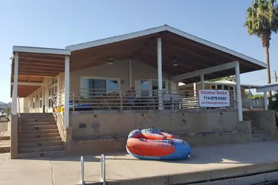 Image de River Front Maison de vacances située au bord de l'eau à Parker Az!