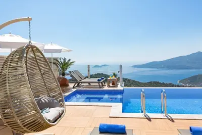 Image de Villa de Luxe 4 Chambres La Mer Azur Kalkan