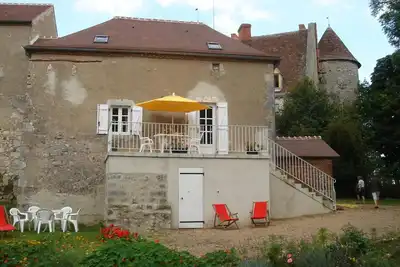 Image de Maison indépendante avec terrasse, Wifi, jardin, proche château