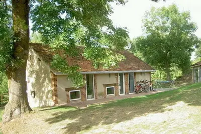 Image de Gîte Châtel-de-Neuvre, 2 pièces, 3 personnes