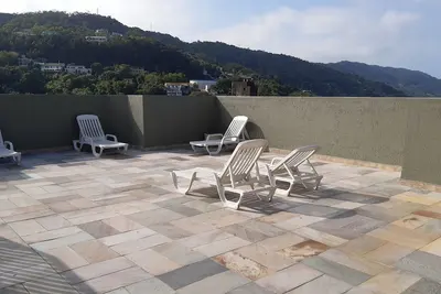 Image de Biwa Building with Swimming Pool, 500m to the Beach, Wi-Fi, 1garage, barbecue area