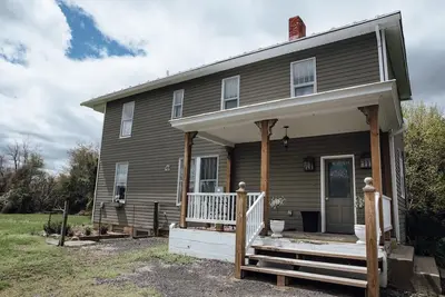 Image de Woodland Gap est une grande maison 3br / 2b qui fait partie de notre famille depuis des générations