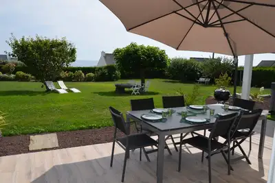 Image de Vue sur toute la baie d'Audierne, plage à pied, 3 chambres jacuzzi privatif