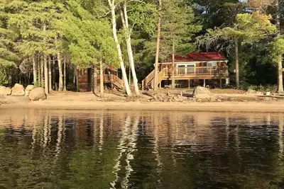 Image de Loon Lodge - Golden Lake (Cottage & Bunkie - 8 personnes)