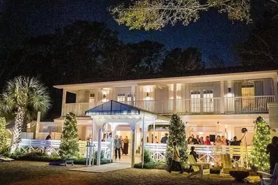 Image de Nouveau! The Polo Bunk Une suite créative conçue pour les rassemblements amusants