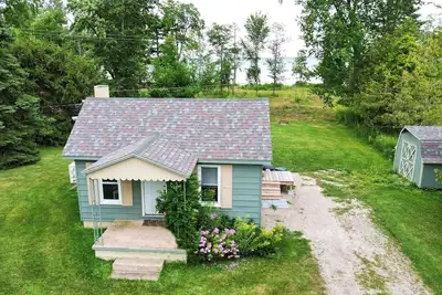 Cottage face au lac Huron