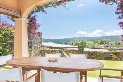 Image de Stintino Villa Regina avec piscine indépendante, 3 chambres, 2 salles de bains