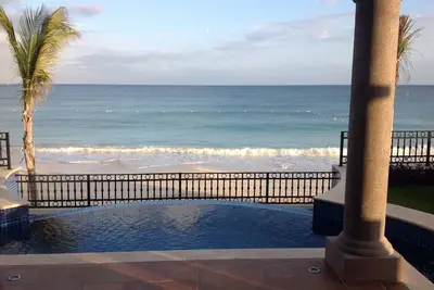 Image de One of a Kind chambre 3, Condo sur la plage en Luxury Resort Complex