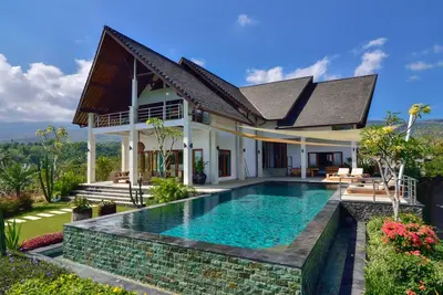 Image de Villa Sentosa, Villa PRIVÉE - Vues panoramiques sur Bali