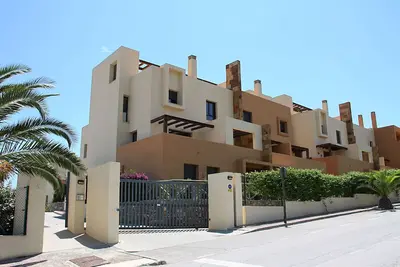 Image de Design Duplex À Quelques MÈTRES Du Departure Tee Et De La Club House