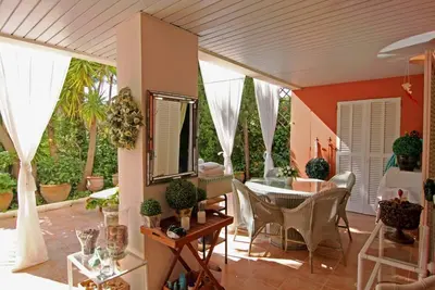 Image de bel appartement à Bendinat, à proximité de la plage, terrain de golf presque à la porte