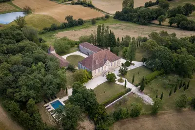 Image de Château - Maison de Maître - Piscine privée - Classé 4* par les Gites de France