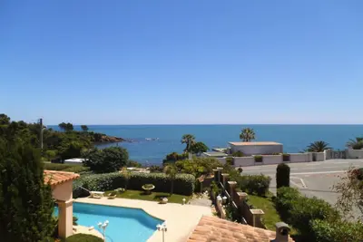 Image de Appartement 4 Pièces 100m2 dans villa avec piscine, bord de mer à St Aygulf Var