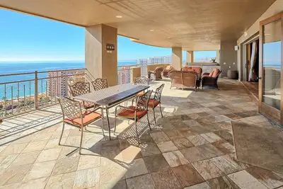 Image de Superbe Penthouse Premium à Bella Sirena a une vue panoramique 4b / 4. 5b-12 ppl