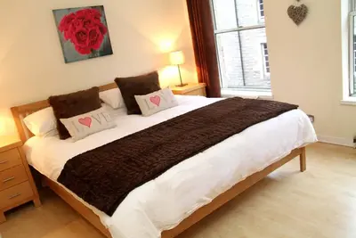 Image de Appartement spacieux et bien équipé à proximité du Royal Mile
