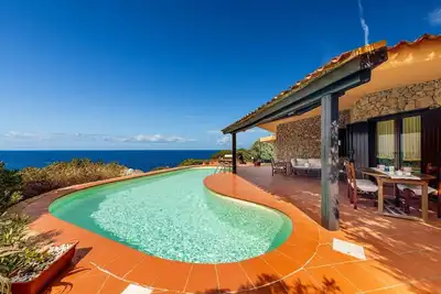 Image de Villa Ametista with private pool and sea view
