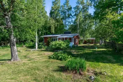 Image de Lampaluodon punainen tupa by Interhome