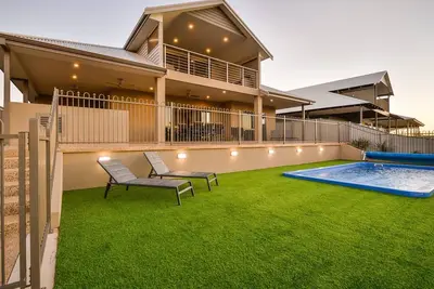 Image de 5 Kestrel Place - JETÉE PRIVÉE & Piscine