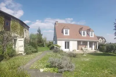 Image de PROPRIÉTÉ Location MEUBLÉE RÉDUCTIONS Pour longue duree